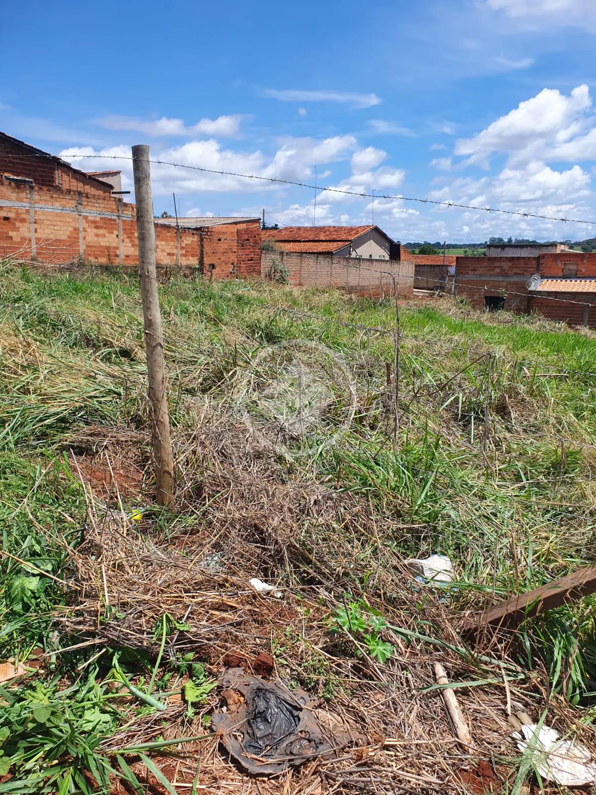 Terreno no Residencial Recanto do Bosque, com 300m², Goiânia-GO — Residencial Recanto do Bosque